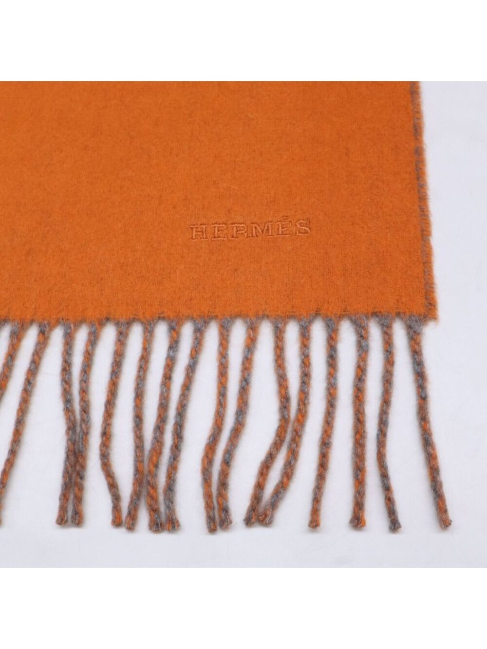 Hermes Logo Embroidery Cashmere Bicolor Fringe Scarf - Picture 6 of 7